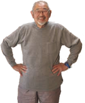 じいやが微笑んでいる写真